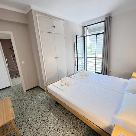 Appartement 3 Apartment, 500m To Beach, Swimming Pool, Terrace