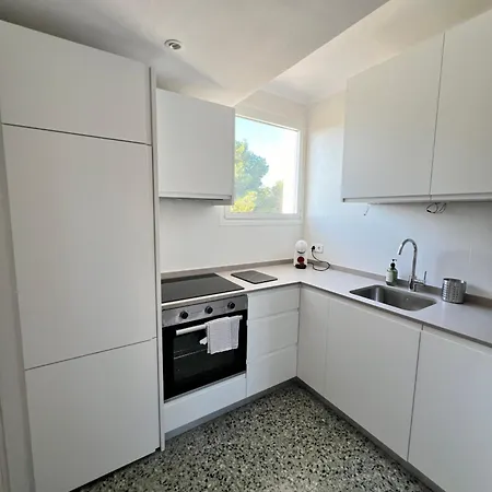 3 Apartment, 500m To Beach, Swimming Pool, Terrace Roses