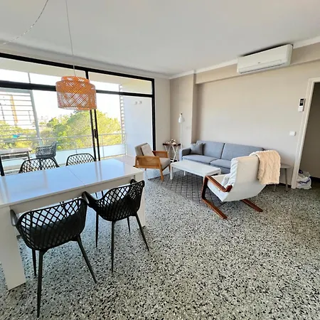 3 Apartment, 500m To Beach, Swimming Pool, Terrace