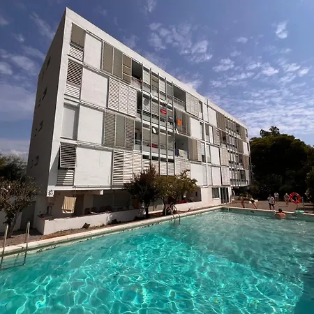 3 Apartment, 500m To Beach, Swimming Pool, Terrace Apartment Roses